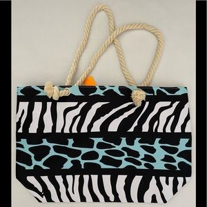 ANIMAL PRINT BEACH TOTE BAG